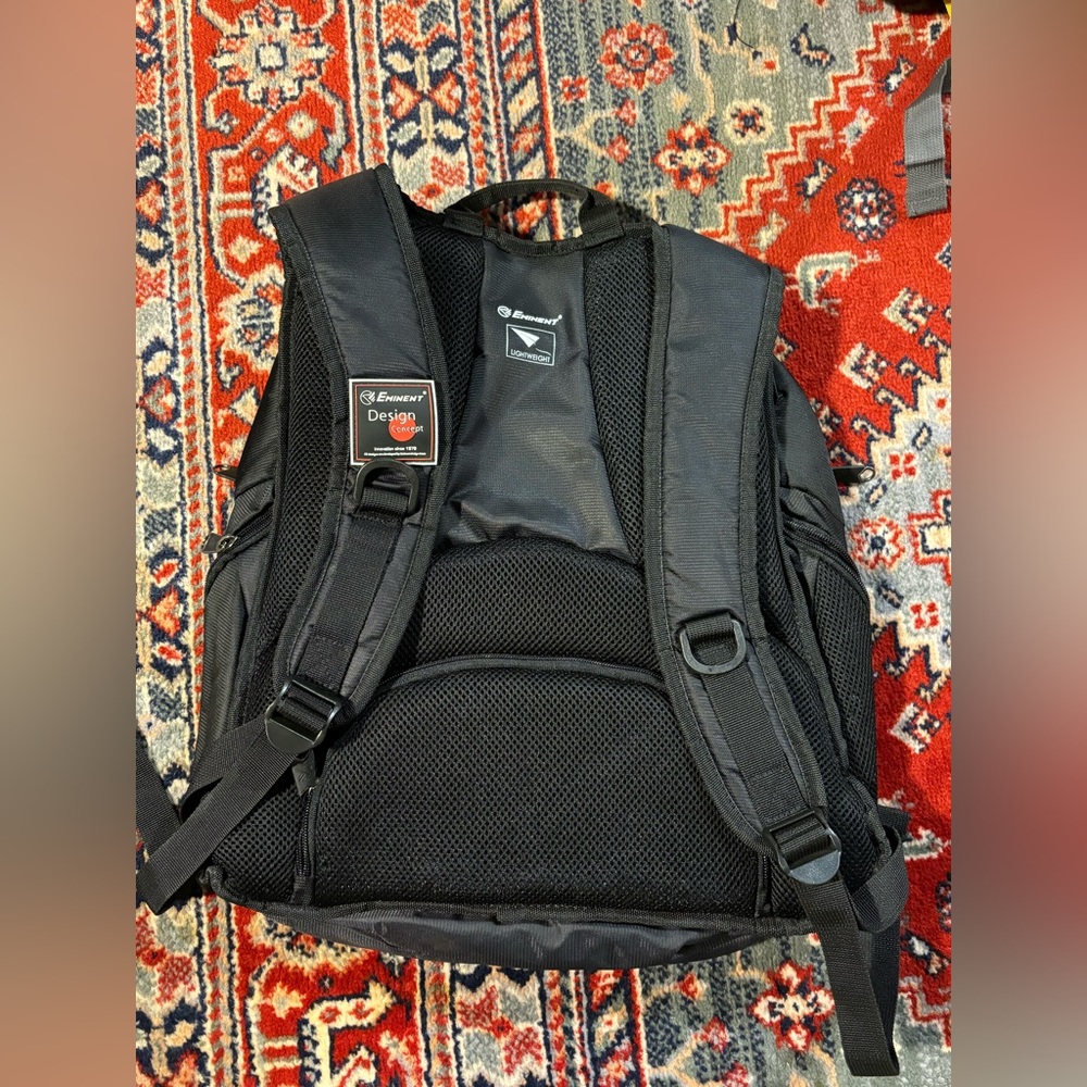 Eminent Backpack - Picture 3 of 6